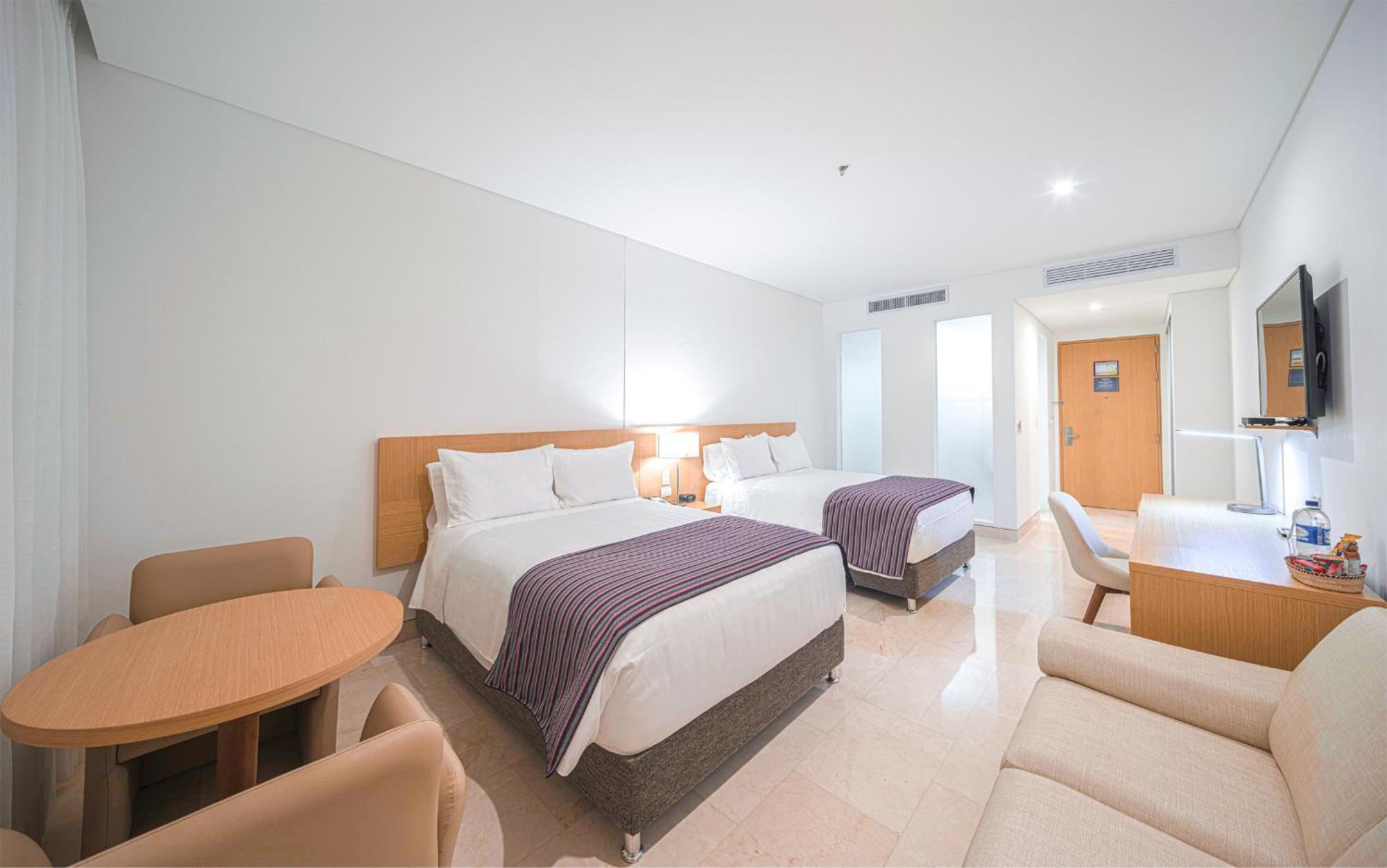 Hotel Dann Carlton Barranquilla Y Centro De Convenciones Eksteriør bilde A room at the hotel