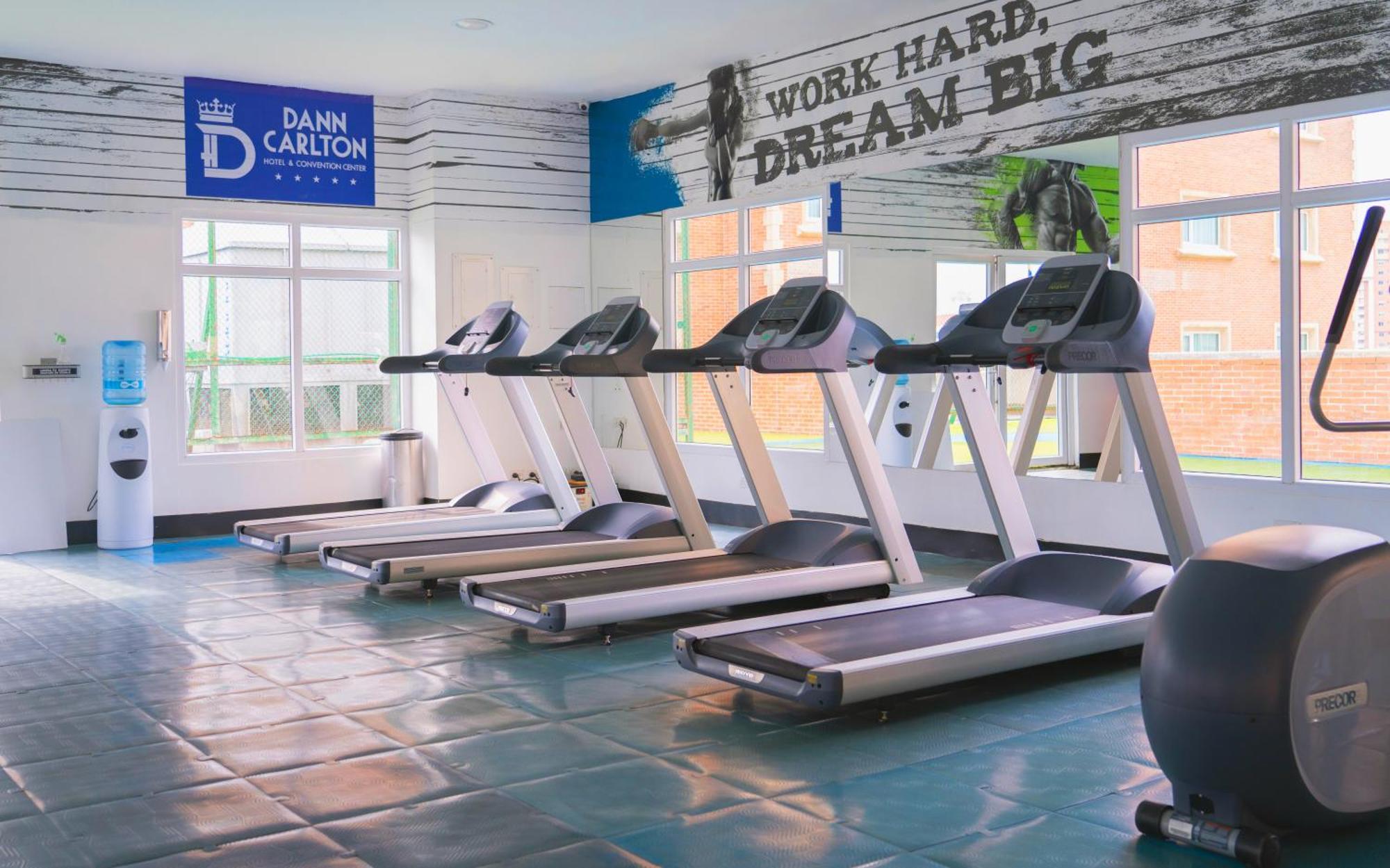 Hotel Dann Carlton Barranquilla Y Centro De Convenciones Eksteriør bilde The gym at the Dan Carlton Hotel